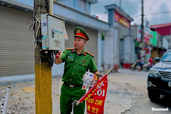 Điểm mới đáng chú ý trong đợt ra quân lần này của xã Nam Phù là sự thay đổi tư duy quản lý, chuyển từ việc chỉ dọn dẹp hiện trạng thụ động sang chủ động xác minh, truy tìm tận gốc các tổ chức, cá nhân đứng sau hoạt động quảng cáo trái phép.