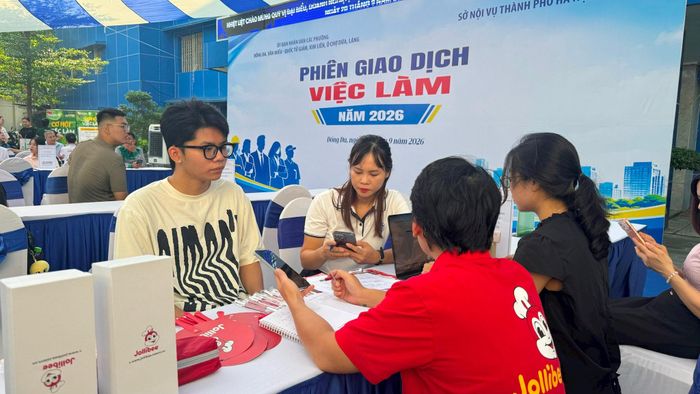 Lao động trẻ luôn có cơ hội việc làm nếu giỏi tay nghề. Ảnh: Mai Hoa
