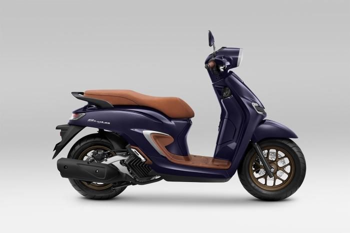New Honda Stylo 160 được trang bị đèn LED toàn bộ