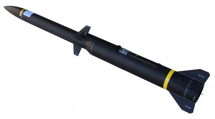 Dù vậy, Blackbeard vẫn đang trong quá trình thử nghiệm. Việc tên lửa xuất hiện trong một chuyến bay thử chưa đồng nghĩa với việc hệ thống đã hoàn tất đánh giá, hoặc đạt khả năng tác chiến ban đầu. Những mốc thử nghiệm tiếp theo, đặc biệt là phóng thực tế và kiểm chứng khả năng tấn công mục tiêu, sẽ quyết định liệu chương trình có đạt mục tiêu triển khai từ năm 2028 hay không.
