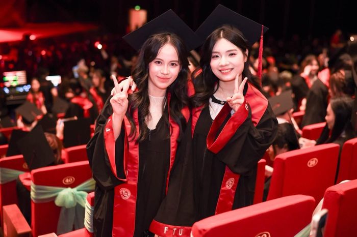 Sinh viên trường Đại học Ngoại thương trong lễ tốt nghiệp năm 2026. Ảnh: FTU Corner.