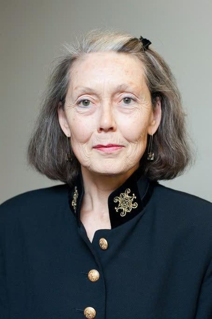  Nhà thơ người Canada Anne Carson. Ảnh: Poetry Letters by Huck Gutman. 