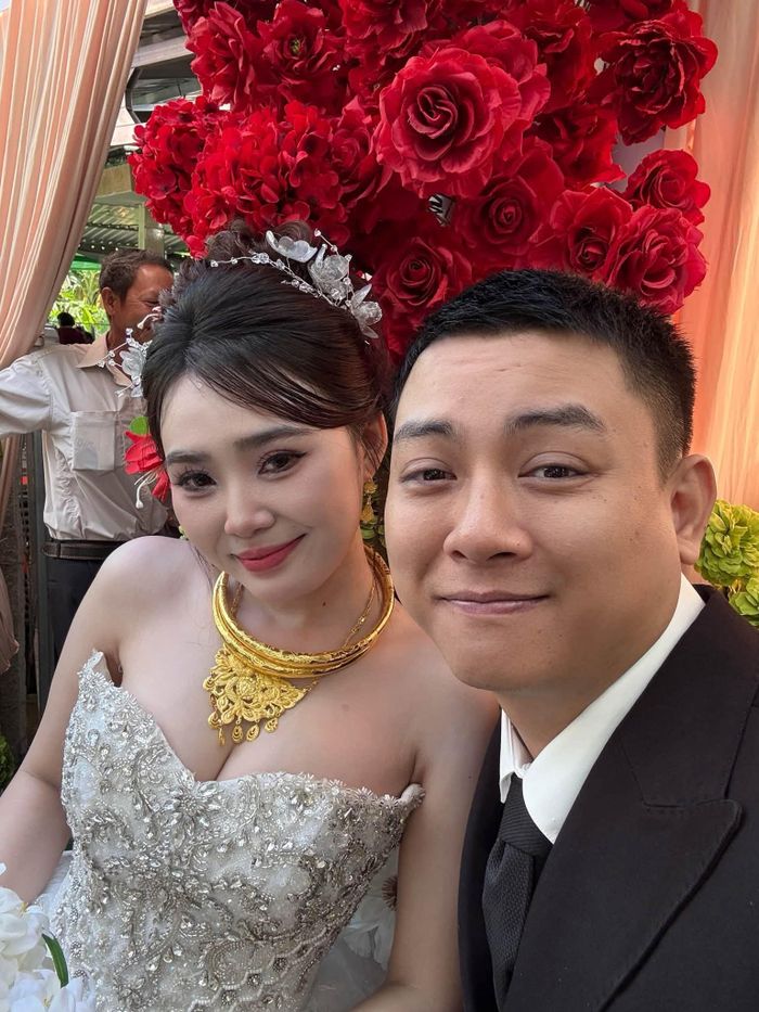 Lễ vu quy của Hoài Lâm và Ngọc Trinh diễn ra ngày 5/10. Ảnh: FBNV.