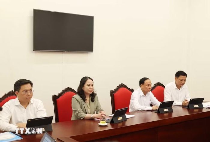  Các đại biểu thảo luận tại tổ. Ảnh: Thống Nhất/TTXVN. 