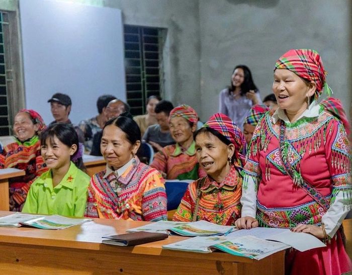 Các học viên hào hứng tham gia học tập