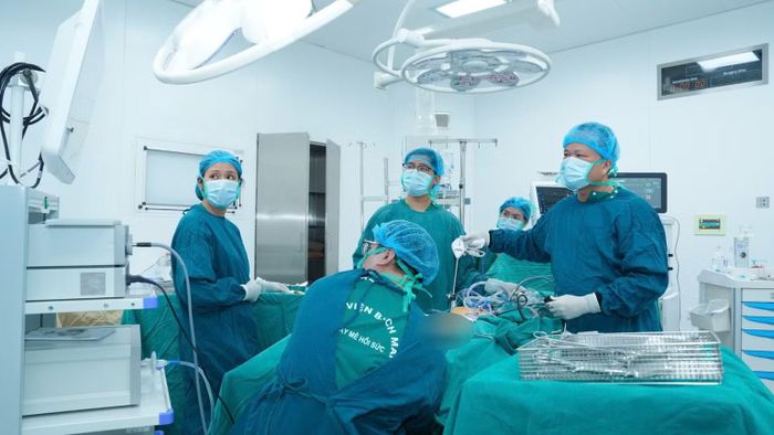 Nhiều kỹ thuật chuyên sâu trong lĩnh vực sản phụ khoa được triển khai thường quy tại Bệnh viện Bạch Mai cơ sở Ninh Bình. (Ảnh: THÀNH DƯƠNG)