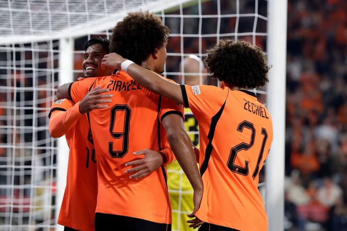 Joshua Zirkzee ghi bàn ấn định chiến thắng 2-1 cho đội tuyển Hà Lan. (Ảnh: OnsOranje)