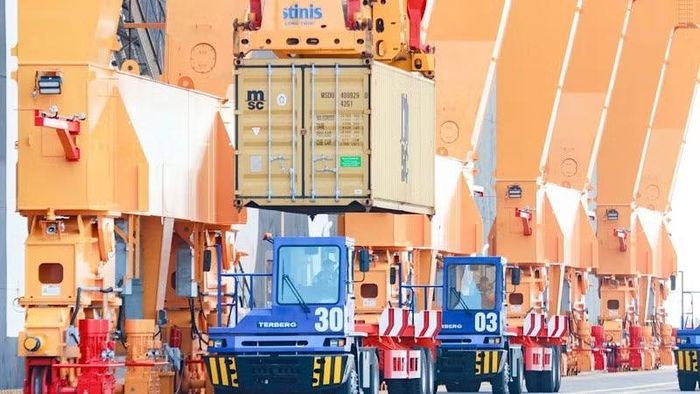 Thành phố Hải Phòng đã đề xuất mô hình logistics “Hai cực-Một trục-Một vành đai”. (Ảnh minh họa: ĐÀM THANH)