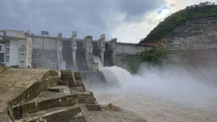 Việc điều tiết các hồ A Lưới, A Lin B1, Hương Điền và Tả Trạch nhằm bảo đảm an toàn hồ đập, đồng thời thể hiện yêu cầu chủ động phòng ngừa từ sớm. (Ảnh: CH)