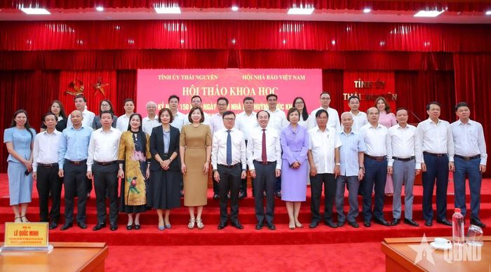 Đại biểu tham dự hội thảo kỷ niệm 150 năm Ngày sinh nhà chí sĩ, nhà báo Huỳnh Thúc Kháng do Tỉnh ủy Thái Nguyên và Hội Nhà báo Việt Nam tổ chức, tháng 9-2026. Ảnh: SƠN HẢI 