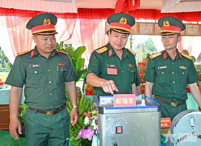 Trung đoàn 48 có nhiều sáng kiến, cải tiến trong công tác tăng gia, chế biến món ăn.