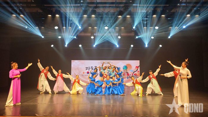  Những hình ảnh tại Chương trình Giao lưu văn hóa nghệ thuật Chungbuk - Đắk Lắk năm 2026. Ảnh: PHƯƠNG HIẾU 