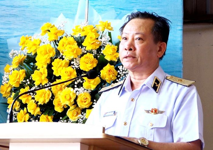 Chuẩn Đô đốc Nguyễn Thiên Quân phát biểu tại Lễ đặt ky đóng mới tàu hộ vệ chống ngầm đa năng.