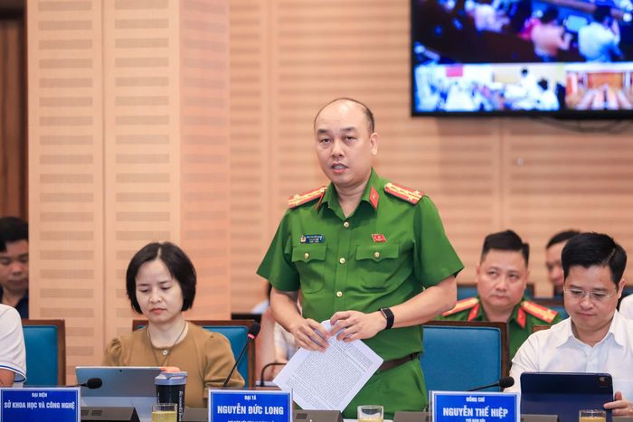 Đại tá Nguyễn Đức Long, Phó Giám đốc Công an TP Hà Nội phát biểu tại buổi họp báo. Ảnh: TIẾN CƯỜNG