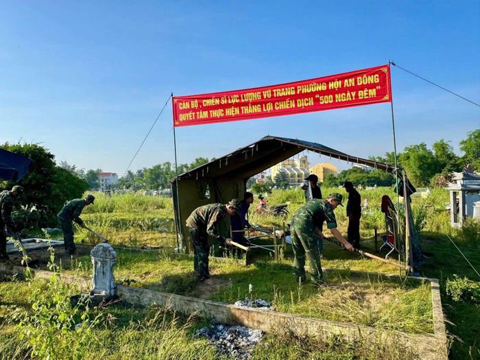 Vị trí các hài cốt được người dân cất bốc và cải táng sau khi phát hiện trong lúc làm nhà ở. Ảnh: QUANG CƯỜNG