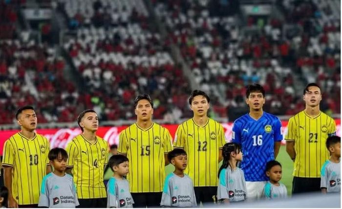 Malaysia nhiều khả năng sẽ chơi chủ động và gây sức ép từ hai biên, tận dụng tốc độ và thể lực. Tuyển Việt Nam có thể không pressing liên tục mà ưu tiên giữ cự ly đội hình, chờ thời cơ phản công.