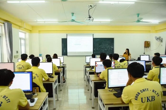 Sinh viên Trường Đại học Kinh Bắc.