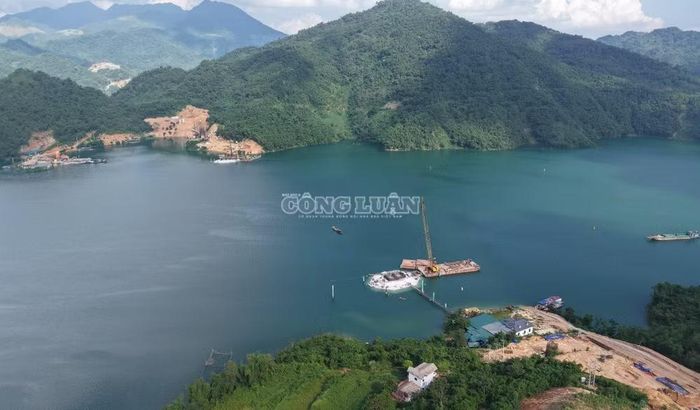 Cầu Hòa Sơn là công trình trọng điểm trên tuyến với kinh phí đầu tư khoảng 3.000 tỷ đồng.