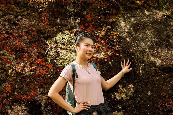 Thảo nguyên đẹp như tiên cảnh khiến chúng tôi không thể rời đi. (Ảnh: HAB)