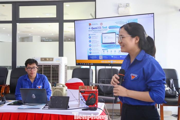 Theo anh Lê Công Hùng - Bí thư Thành Đoàn Đà Nẵng, thông qua việc đưa các sản phẩm và ý tưởng của đoàn viên, thanh niên đến một không gian chung, chương trình tạo cơ hội để những sáng kiến này được giới thiệu, trao đổi và kết nối với các đơn vị liên quan.