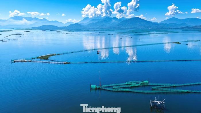 Theo UBND xã Phú Vang, việc “giải vây” mặt nước không chỉ nhằm tháo dỡ nò sáo lấn chiếm, mà hướng tới khơi thông luồng lạch, bảo vệ môi trường﻿, nguồn lợi thủy sản và lập lại trật tự sử dụng đầm phá theo đúng quy hoạch của thành phố.