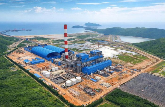 Dự án Nhà máy Nhiệt điện Quảng Trạch I do EVN làm chủ đầu tư.