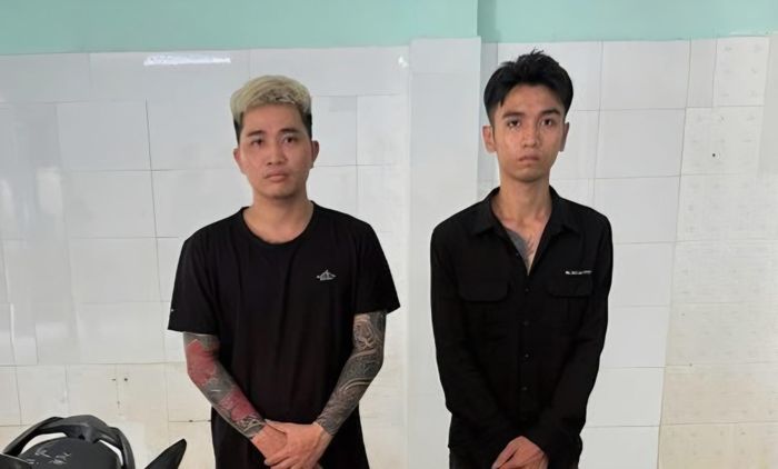 Từ trái qua: Lê Văn Nhâm và Lương Công Thuận. Ảnh: CACC
