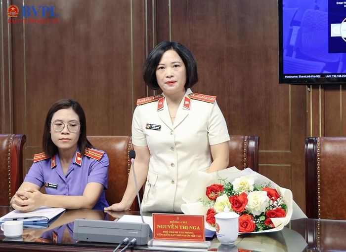 Đồng chí Nguyễn Thị Nga, Phó Chánh Văn phòng VKSND tối cao phát biểu nhận nhiệm vụ.