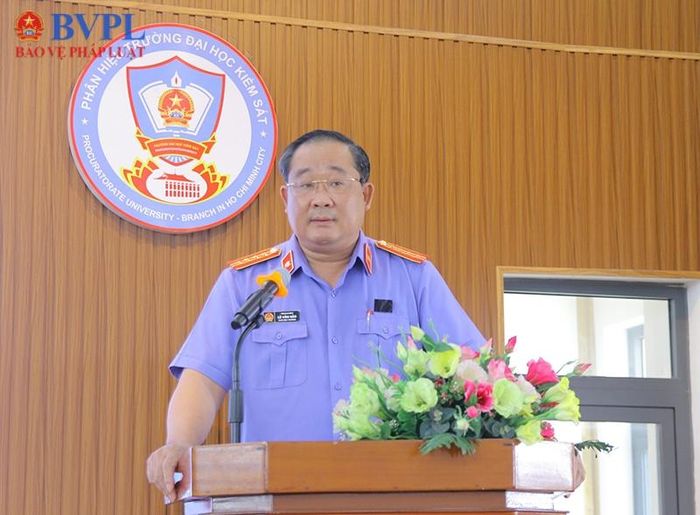  TS. GVC Lê Văn Hảo - Phó Hiệu trưởng Trường Đại học Kiểm sát, Phó Giám đốc Phân hiệu phát biểu tại Lễ khai giảng.