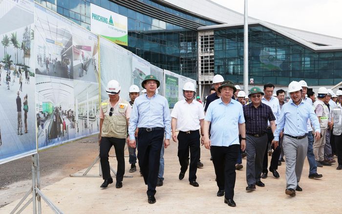 Phó Thủ tướng Thường trực Phạm Gia Túc kiểm tra Dự án sân bay Long Thành ngày 23/5 - Ảnh: VGP/Phương Nguyên