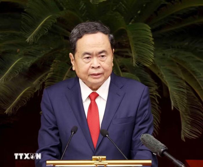 Đồng chí Trần Thanh Mẫn, Ủy viên Bộ Chính trị, Chủ tịch Quốc hội điều hành phiên Khai mạc Hội nghị lần thứ tư Ban Chấp hành Trung ương Đảng khóa XIV. (Ảnh: Phương Hoa/TTXVN)