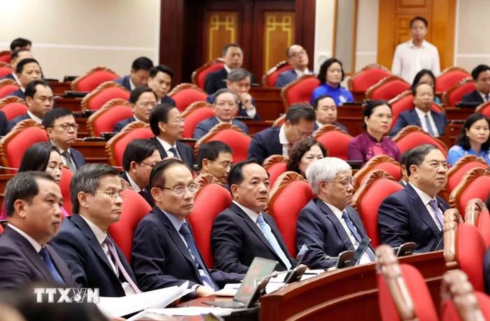 Các đại biểu dự khai mạc Hội nghị lần thứ tư Ban Chấp hành Trung ương Đảng khóa XIV. (Ảnh: Phương Hoa/TTXVN)