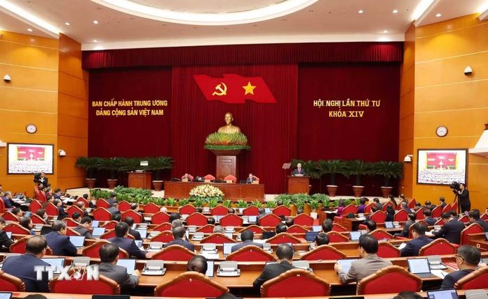 Phiên Khai mạc Hội nghị lần thứ tư Ban Chấp hành Trung ương Đảng khóa XIV. (Ảnh: Phương Hoa/TTXVN)