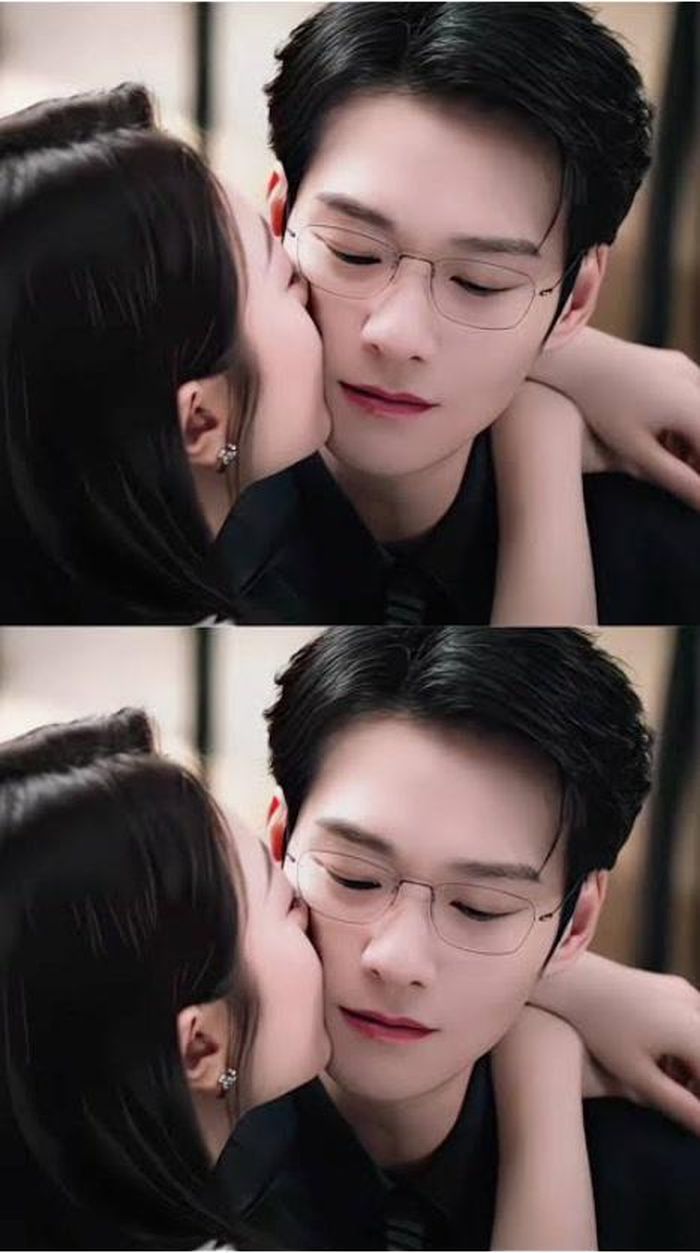Ngay từ những hình ảnh và đoạn video được giới thiệu trước khi phim lên sóng, tương tác giữa Triệu Kim Mạch và Ngụy Đại Huân đã nhận được sự quan tâm. Một số khoảnh khắc như điệu nhảy dưới ánh hoàng hôn hay cảnh Diệp Tín Chi bế Từ Trì thực hiện cú ném bóng tạo hiệu ứng trên mạng xã hội. Những màn tương tác này giúp mối quan hệ giữa hai nhân vật trở thành một trong những yếu tố được khán giả chờ đợi.