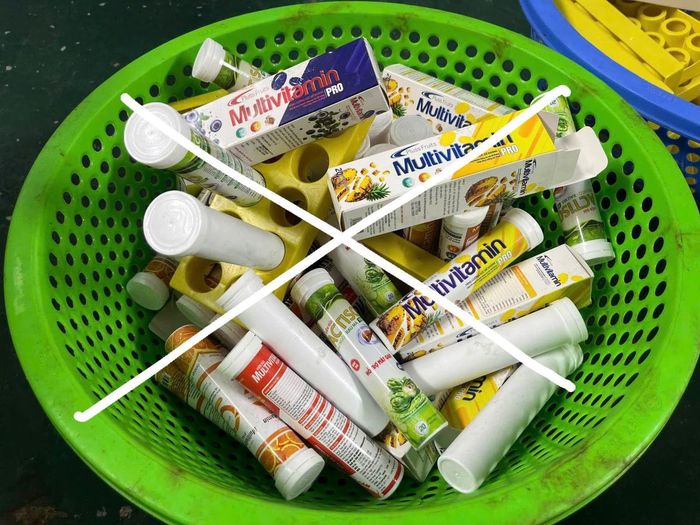 Sản phẩm C sủi giả. Ảnh Công an cung cấp