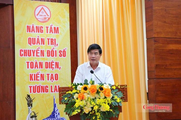 Ông Nguyễn Thiên Văn, Phó Chủ tịch UBND tỉnh Đắk Lắk phát biểu chỉ đạo tại Hội nghị.