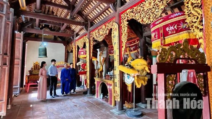 Ngôi đền là nơi gửi gắm ước nguyện bình an, đồng thời nhắc nhở các thế hệ sau luôn ghi nhớ công đức tiền nhân.