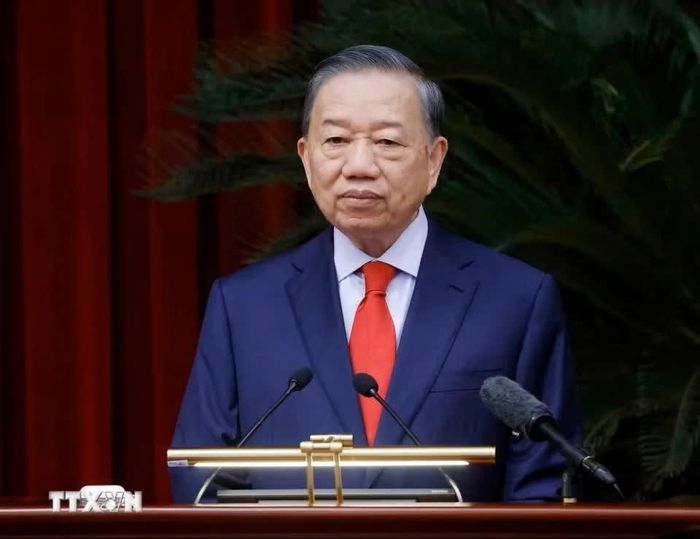 Tổng Bí thư, Chủ tịch nước Tô Lâm phát biểu khai mạc Hội nghị lần thứ Tư, Ban Chấp hành Trung ương Đảng khóa XIV. (Ảnh: Thống Nhất/TTXVN)