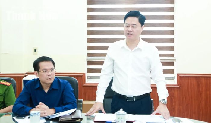 Phó Giám đốc Sở Văn hoá, Thể thao và Du lịch Nguyễn Duy Tự phát biểu ý kiến.