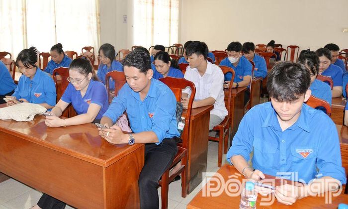 Cán bộ Đoàn, đoàn viên, thanh niên tham gia cuộc thi.