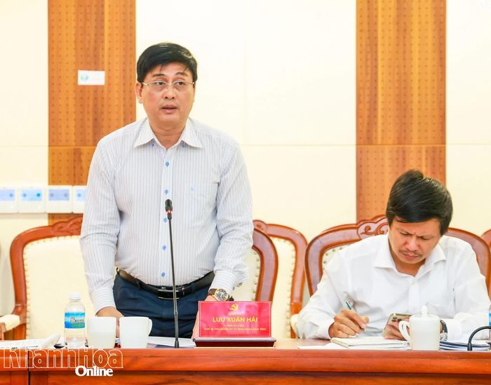 Đồng chí Lưu Xuân Hải phát biểu tại hội nghị.