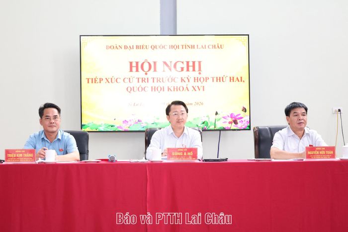 Đoàn ĐBQH tỉnh TXCT tại xã Dào San.