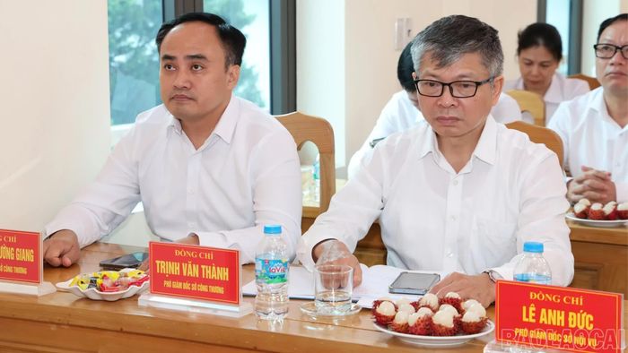 Đại biểu dự hội nghị.