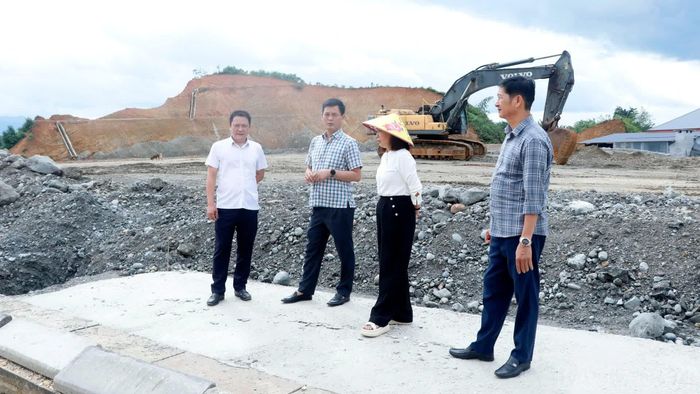 Khu tái định cư thôn Tân Việt đang khẩn trương hoàn thiện các hạng mục hạ tầng phục vụ người dân.
