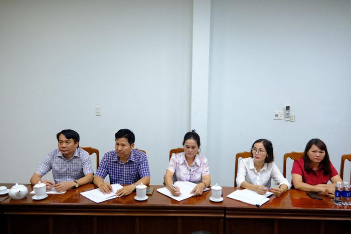 Đại diện lãnh đạo các đơn vị xã Đạ Tẻh tham dự buổi làm việc