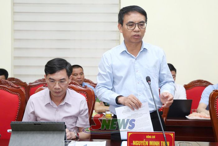 Đồng chí Phó Chủ tịch UBND tỉnh phát biểu tại cuộc làm việc.