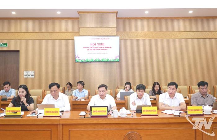 Các đại biểu dự Hội nghị.