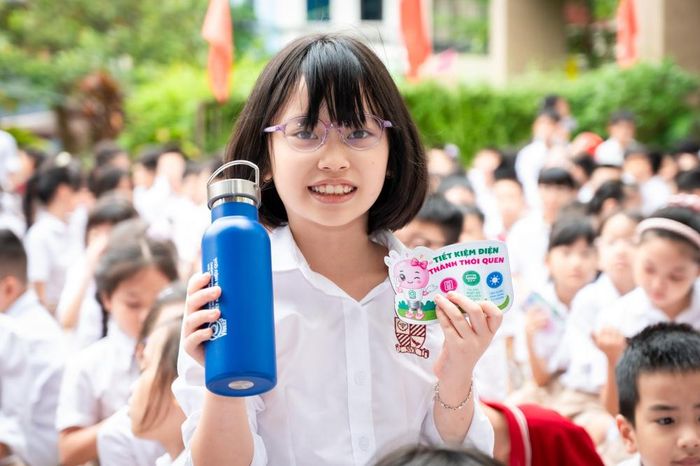  Học sinh hào hứng tham gia Chương trình. 