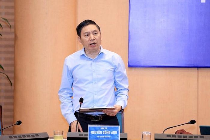 Phó Giám đốc Sở Tư pháp thành phố Hà Nội Nguyễn Công Anh thông tin tại họp báo