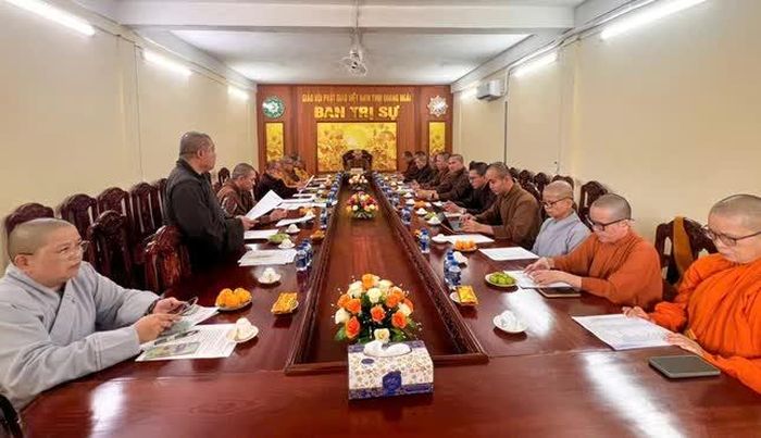 Quang cảnh phiên họp